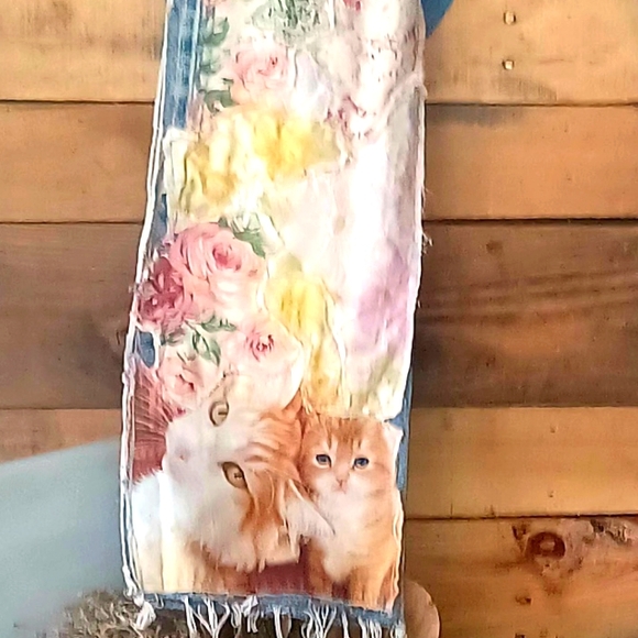 Upcycled Jeans: - Picture 5 of 11